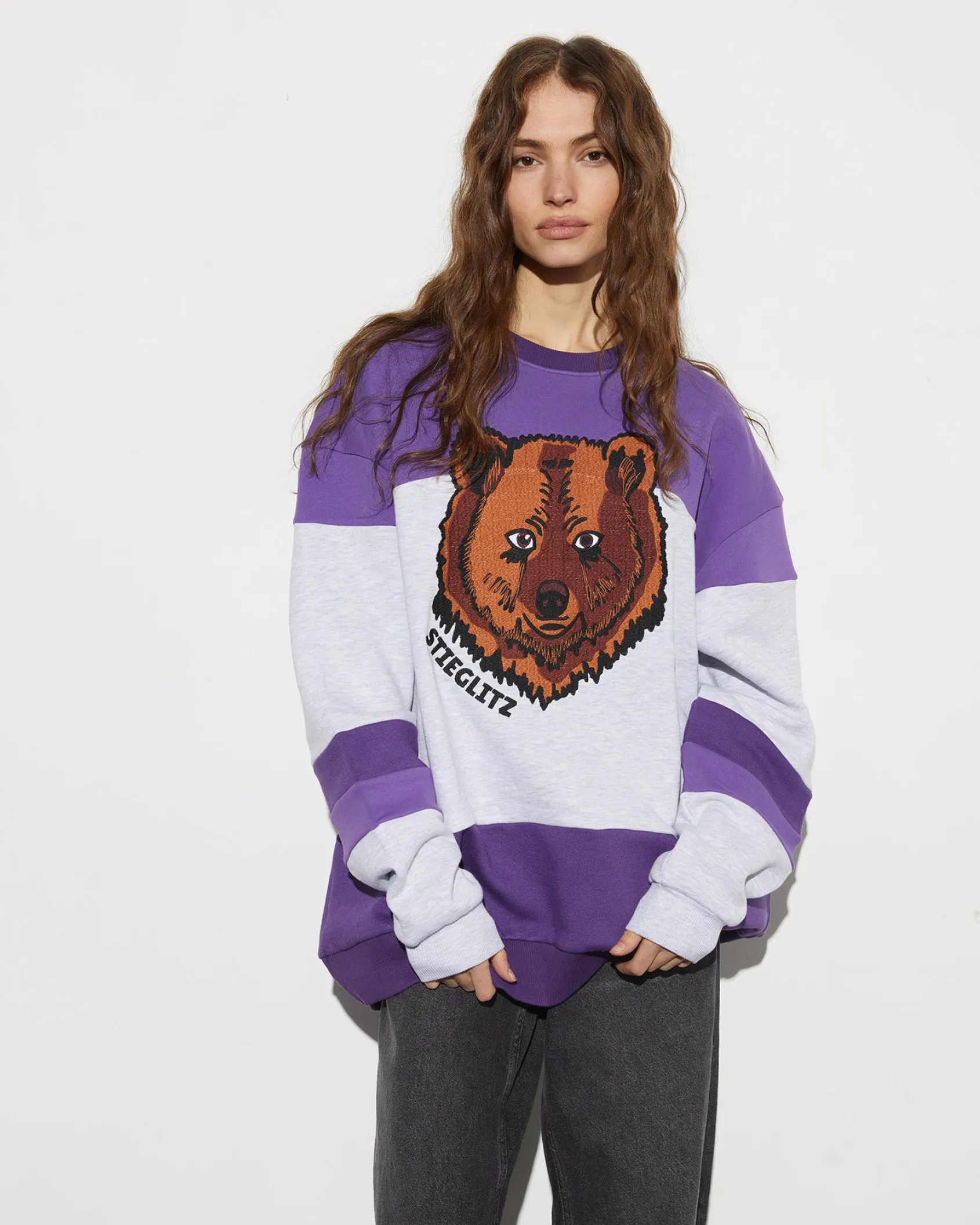 vid_sweater__purple_0.webp Clearance STIEGLITZ Vid Sweater | Purple